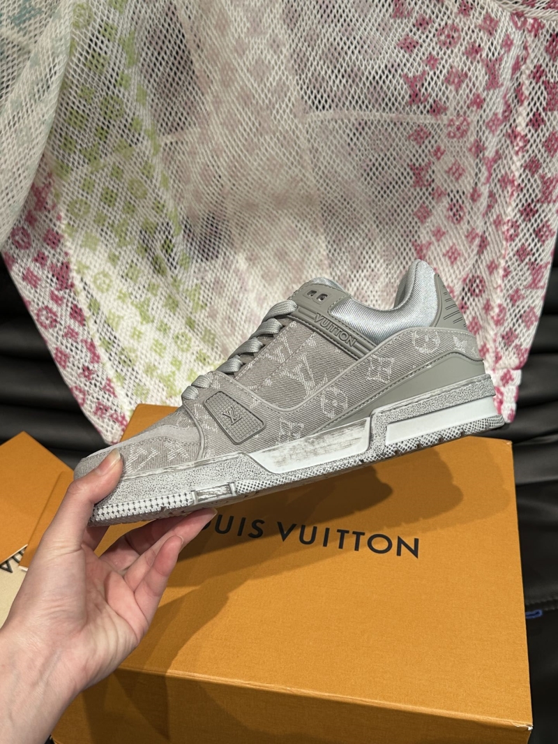 Louis Vuitton Sneakers